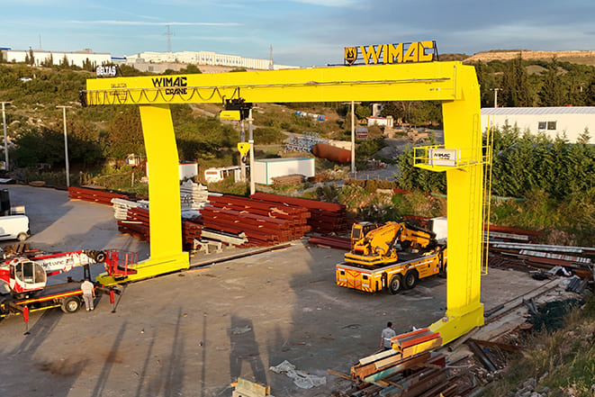 Hoist gantry crane tipe L